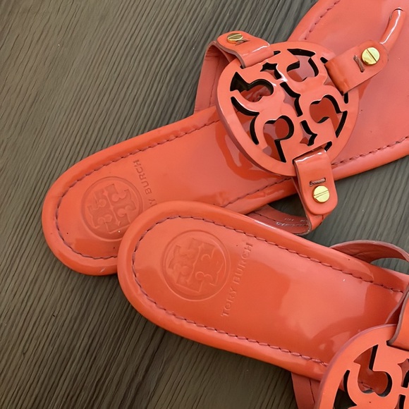 “Tory Burch” Miller Leather Sandal - Picture 4 of 6